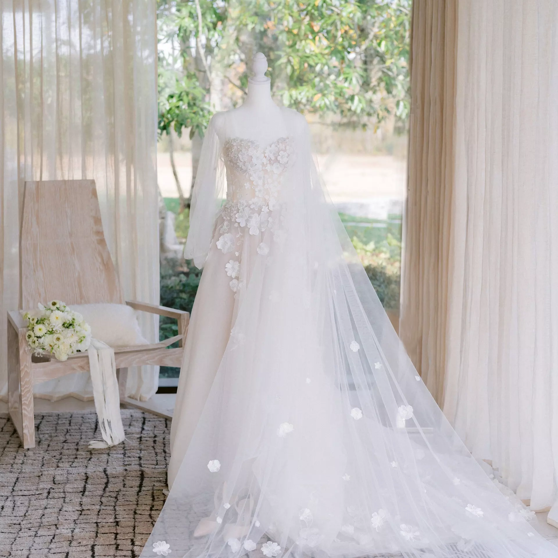 What to Do if Your Wedding Dress Is Too Big?