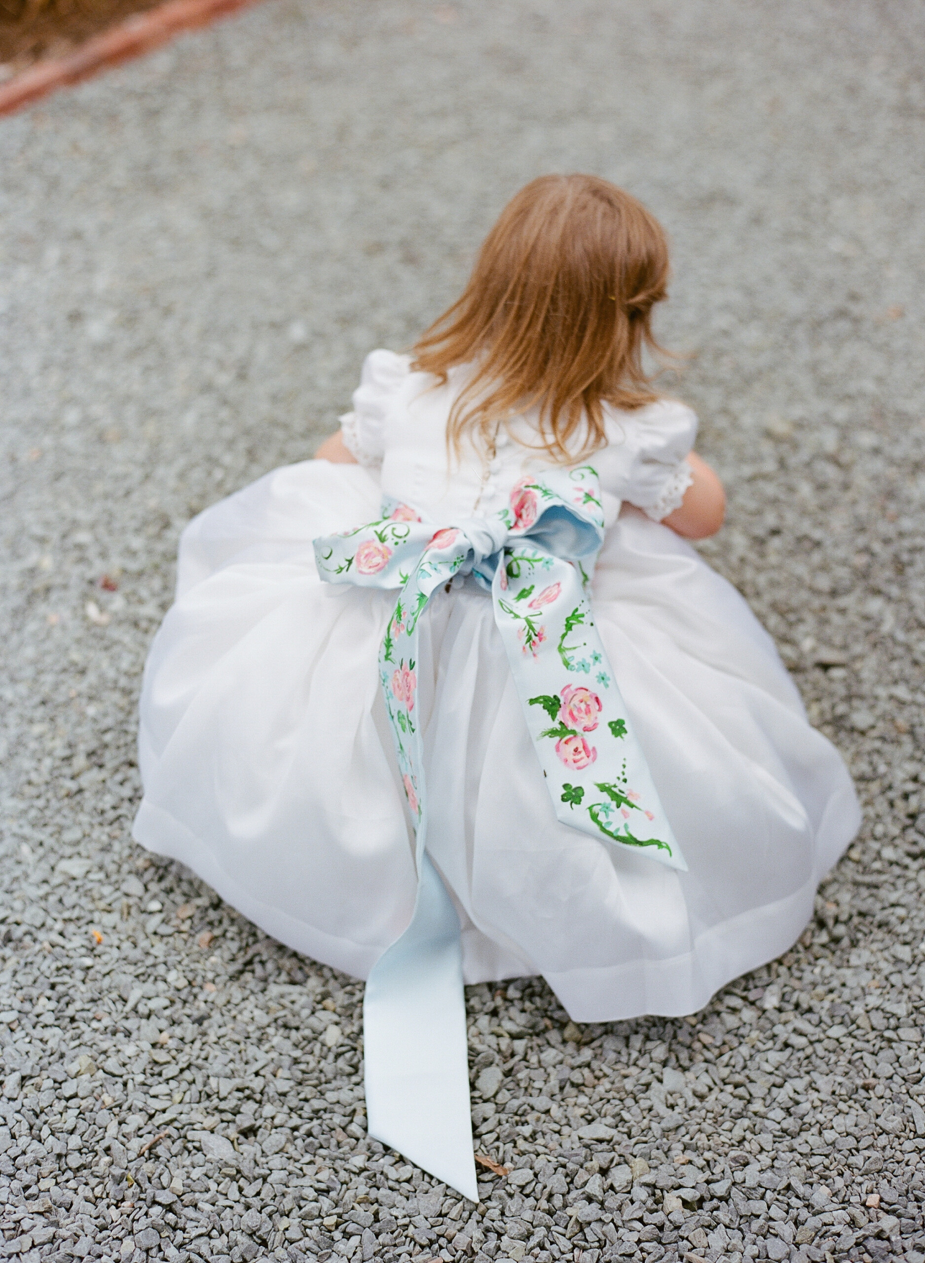 Everything You Need to Know About Flower Girls’ Wedding Attire