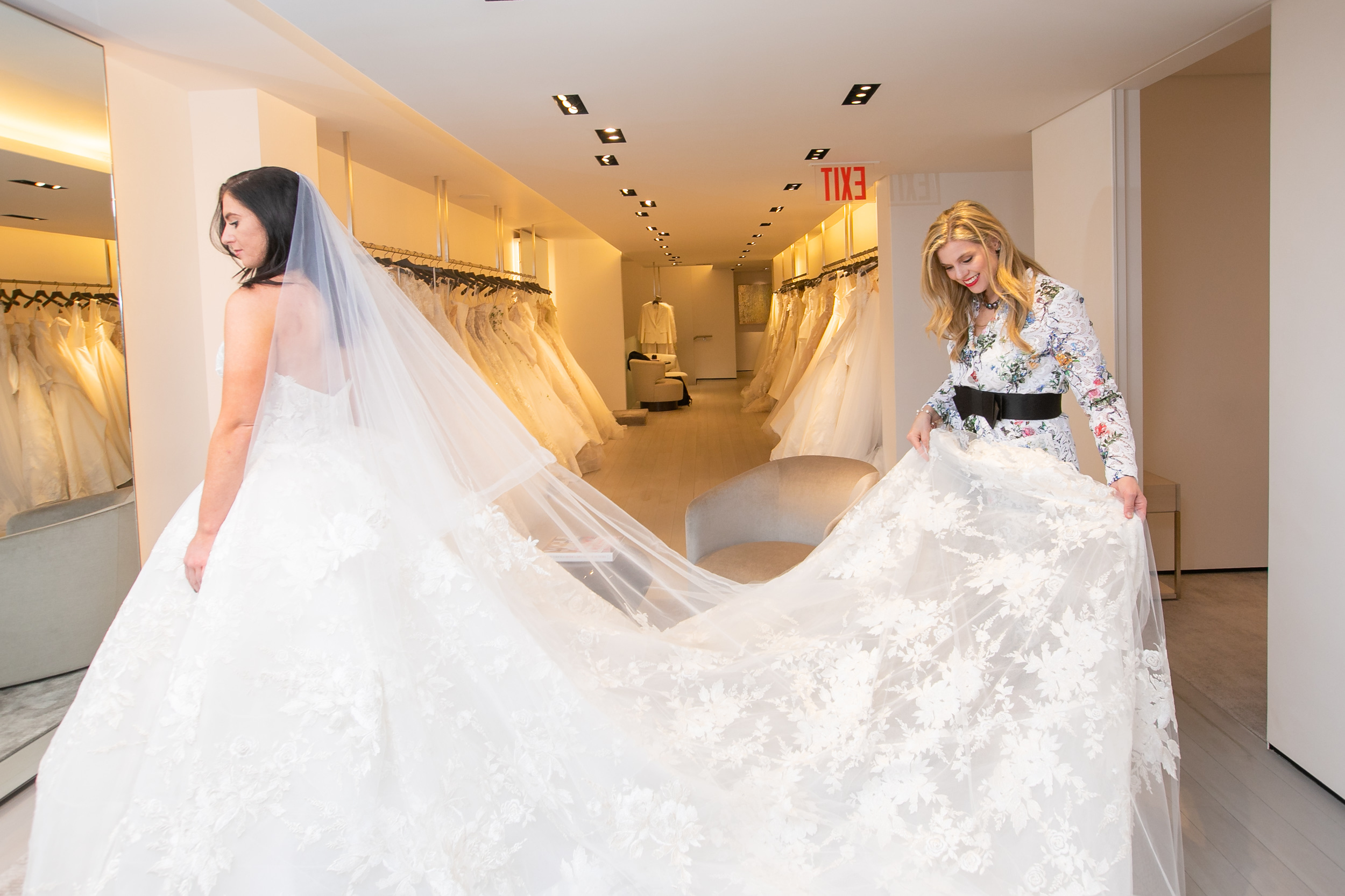 What to Expect When Wedding Dress Shopping and How to Make the Most of Appointments