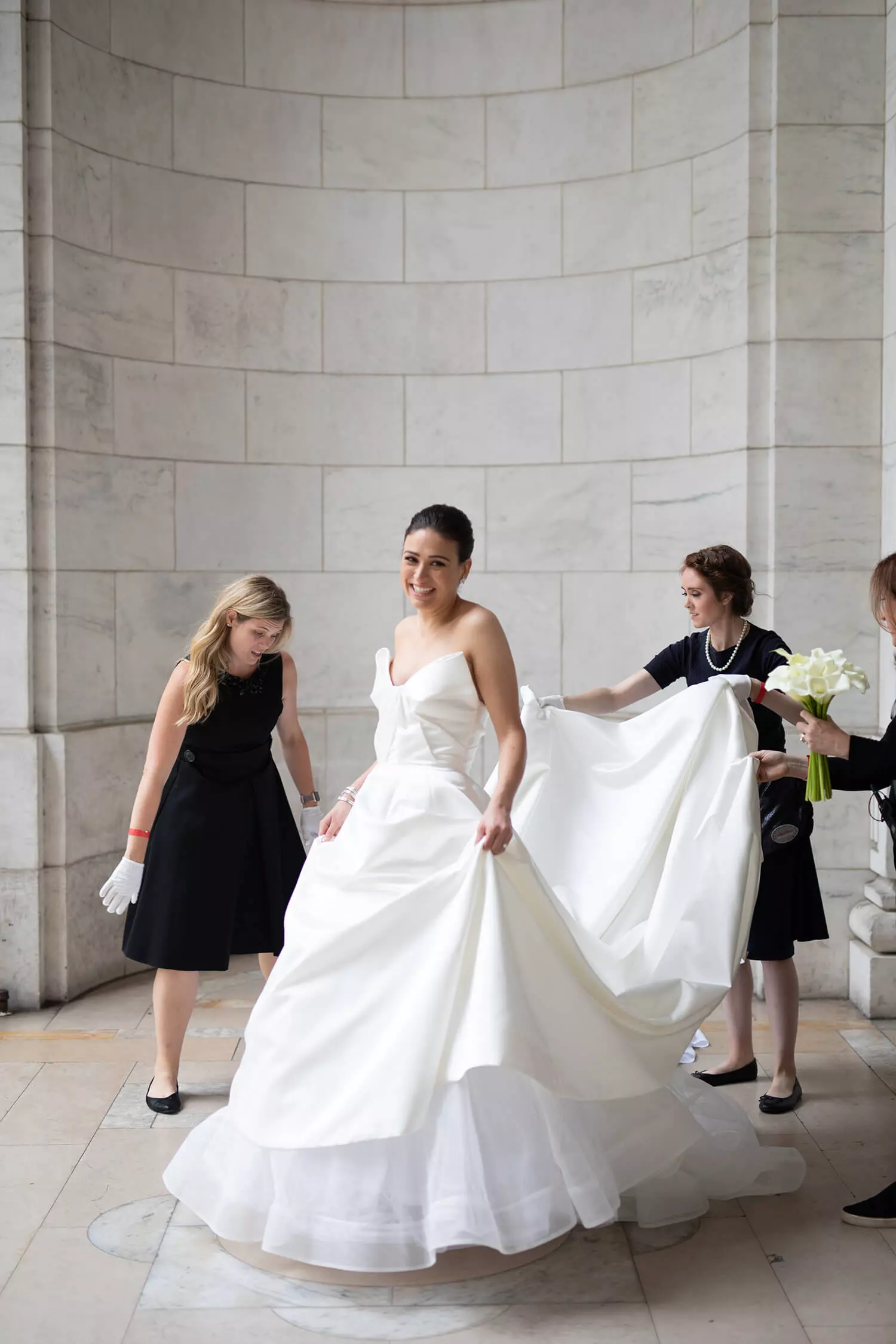 Your “Ladies-in-Waiting” take care of everything you need on your wedding day — from steaming the wedding dress to repairing broken zippers. Each stylist is trained and certified in The Stylish Bride® way.